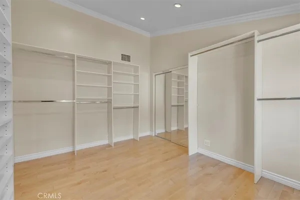 $6,480 | 6201 Corbin Avenue, Tarzana, CA 91356