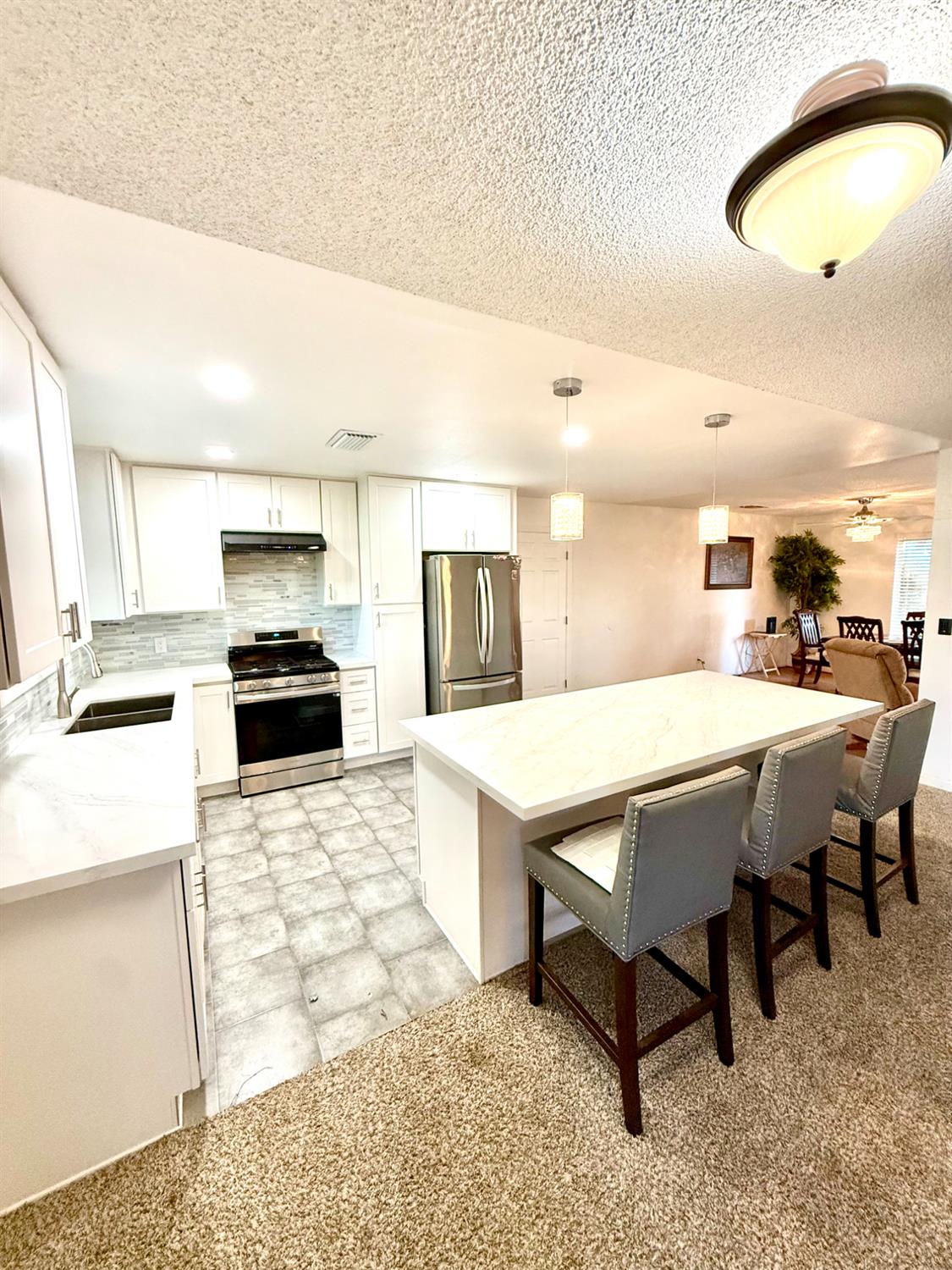 18798 Farallon Road Madera, CA 93638 - Photo 5 of 9