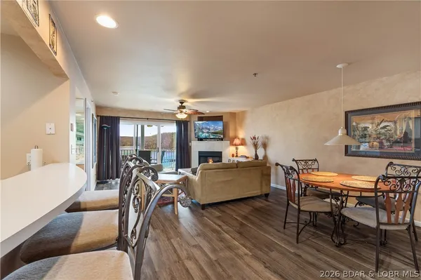 $339,000 | 4800 Eagleview Drive, Unit 635, Osage Beach, MO 65065