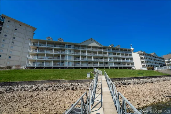 $339,000 | 4800 Eagleview Drive, Unit 635, Osage Beach, MO 65065