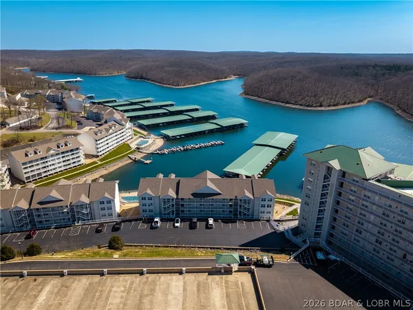 $339,000 | 4800 Eagleview Drive, Unit 635, Osage Beach, MO 65065
