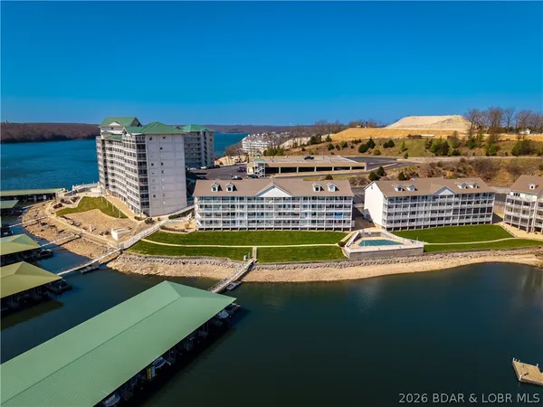 $339,000 | 4800 Eagleview Drive, Unit 635, Osage Beach, MO 65065