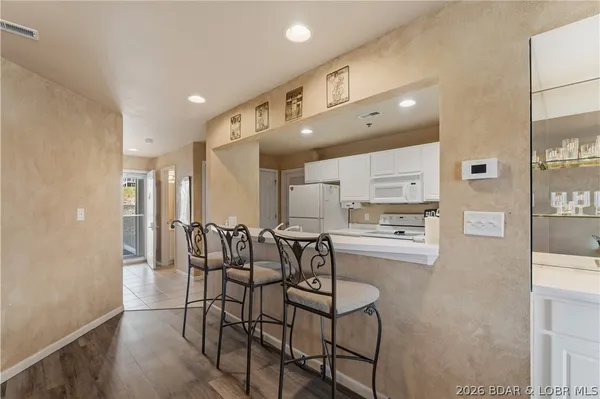 $339,000 | 4800 Eagleview Drive, Unit 635, Osage Beach, MO 65065