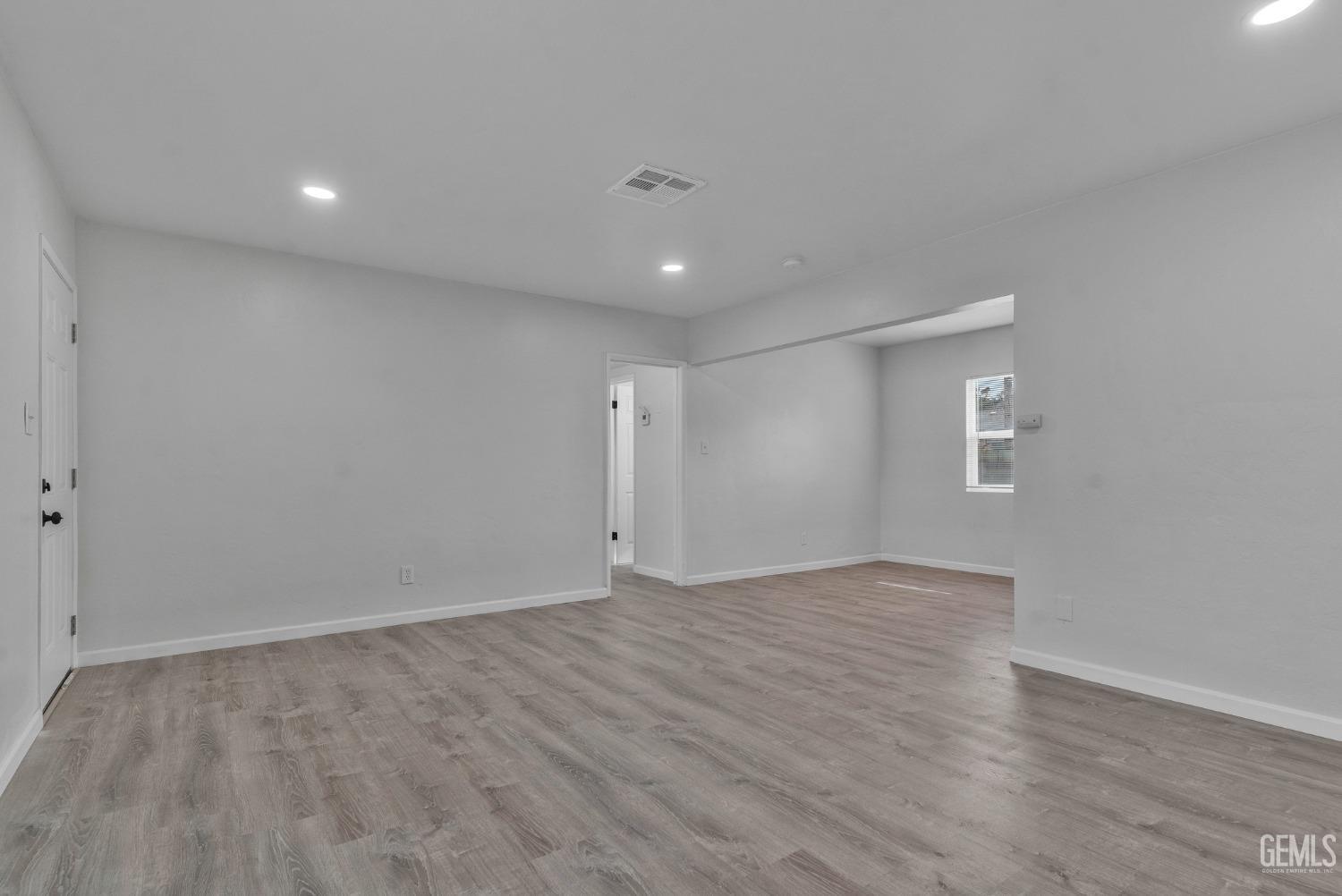 Undisclosed Address Bakersfield, CA 93304 - Photo 6 of 29 a view of an empty room