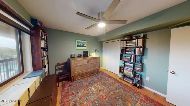 $2,950 | 520 Beach Boulevard, Unit 501, Biloxi, MS 39530