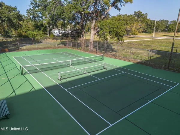 $2,950 | 520 Beach Boulevard, Unit 501, Biloxi, MS 39530