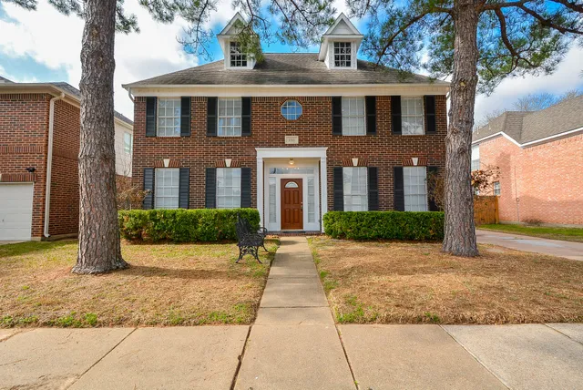 $2,995 | 5743 Henniker Drive, Houston, TX 77041