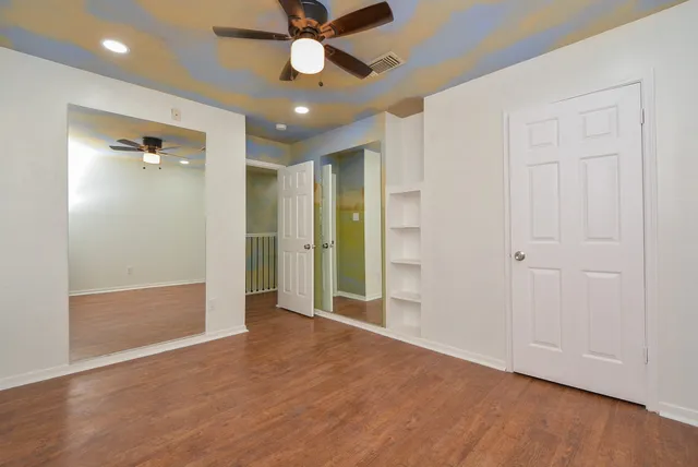 $2,995 | 5743 Henniker Drive, Houston, TX 77041