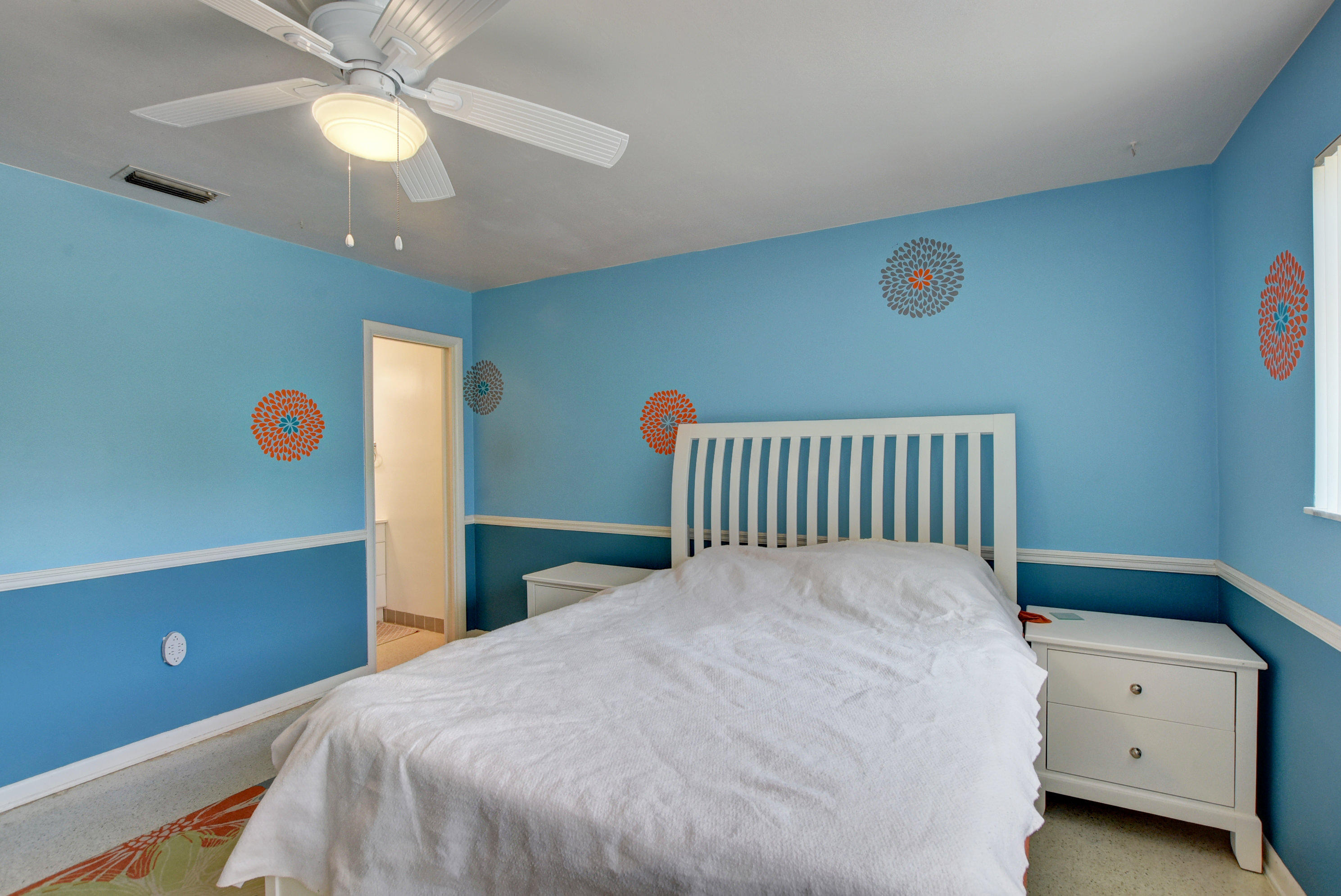 6614 Katherine Road West Palm Beach, FL 33413 - Photo 15 of 40 26_dsc_6477_78_79_80_81