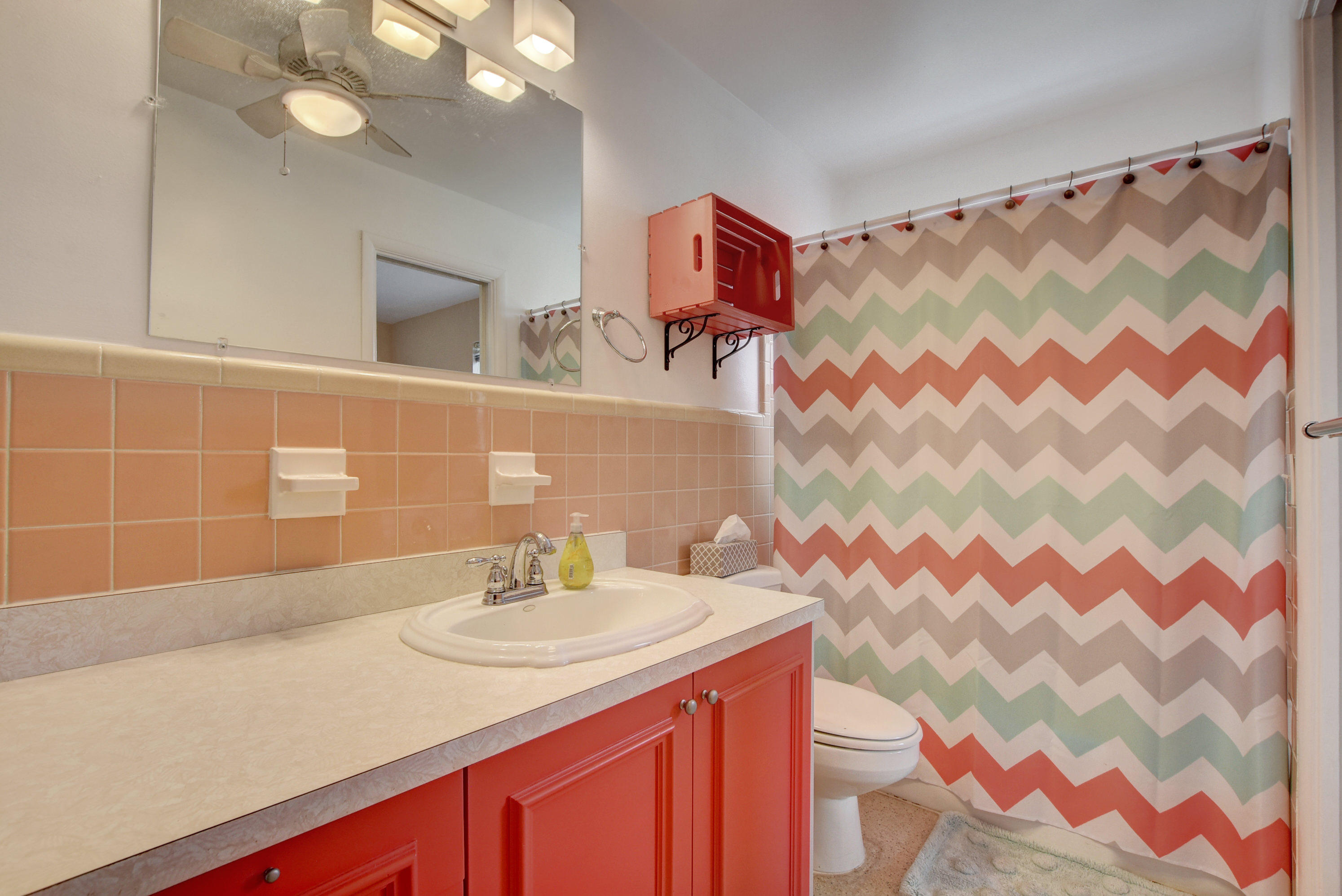 6614 Katherine Road West Palm Beach, FL 33413 - Photo 23 of 40 34_dsc_6527_28_29_30_31