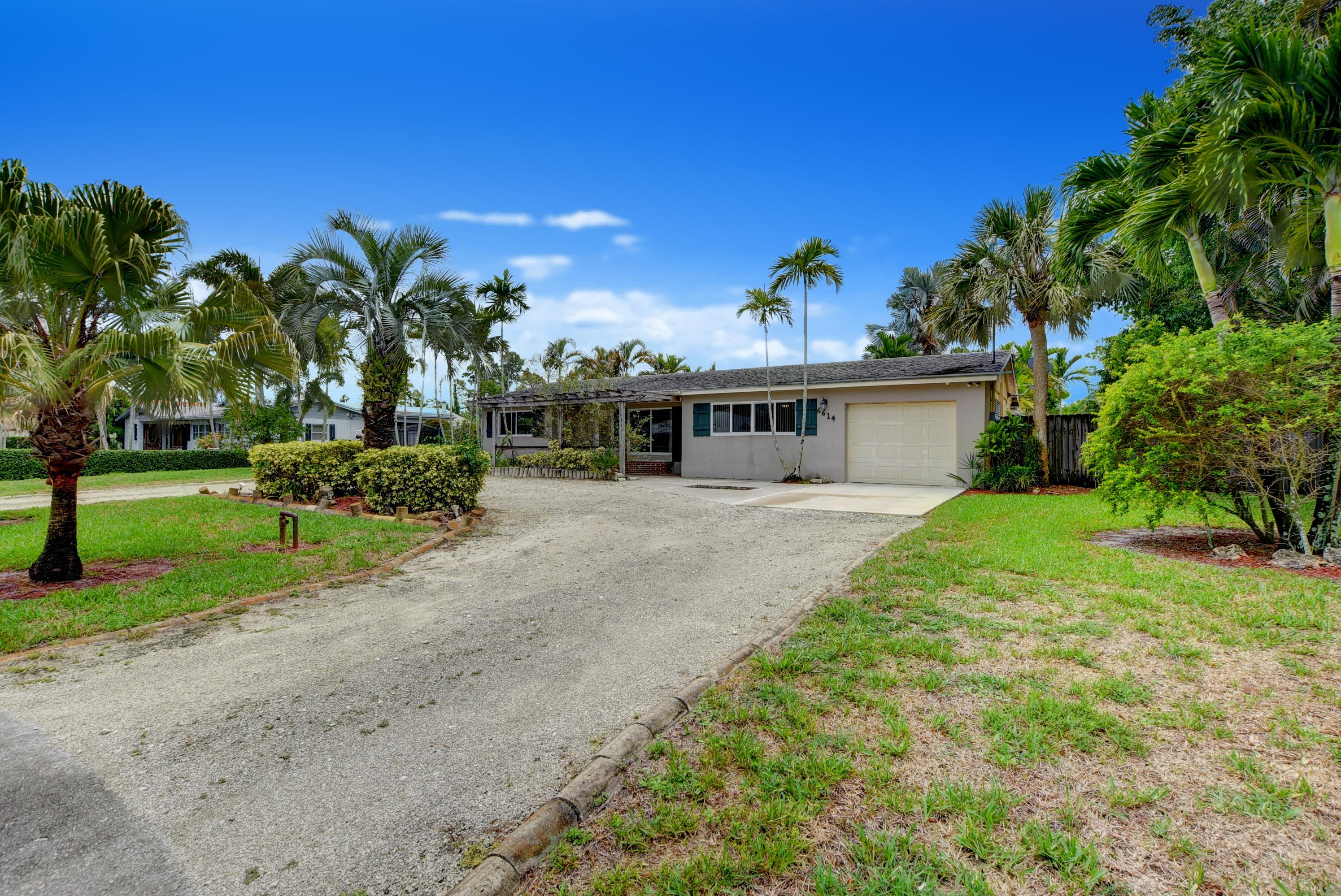 6614 Katherine Road West Palm Beach, FL 33413 - Photo 32 of 40 11_dsc_6382_3_4_5_6