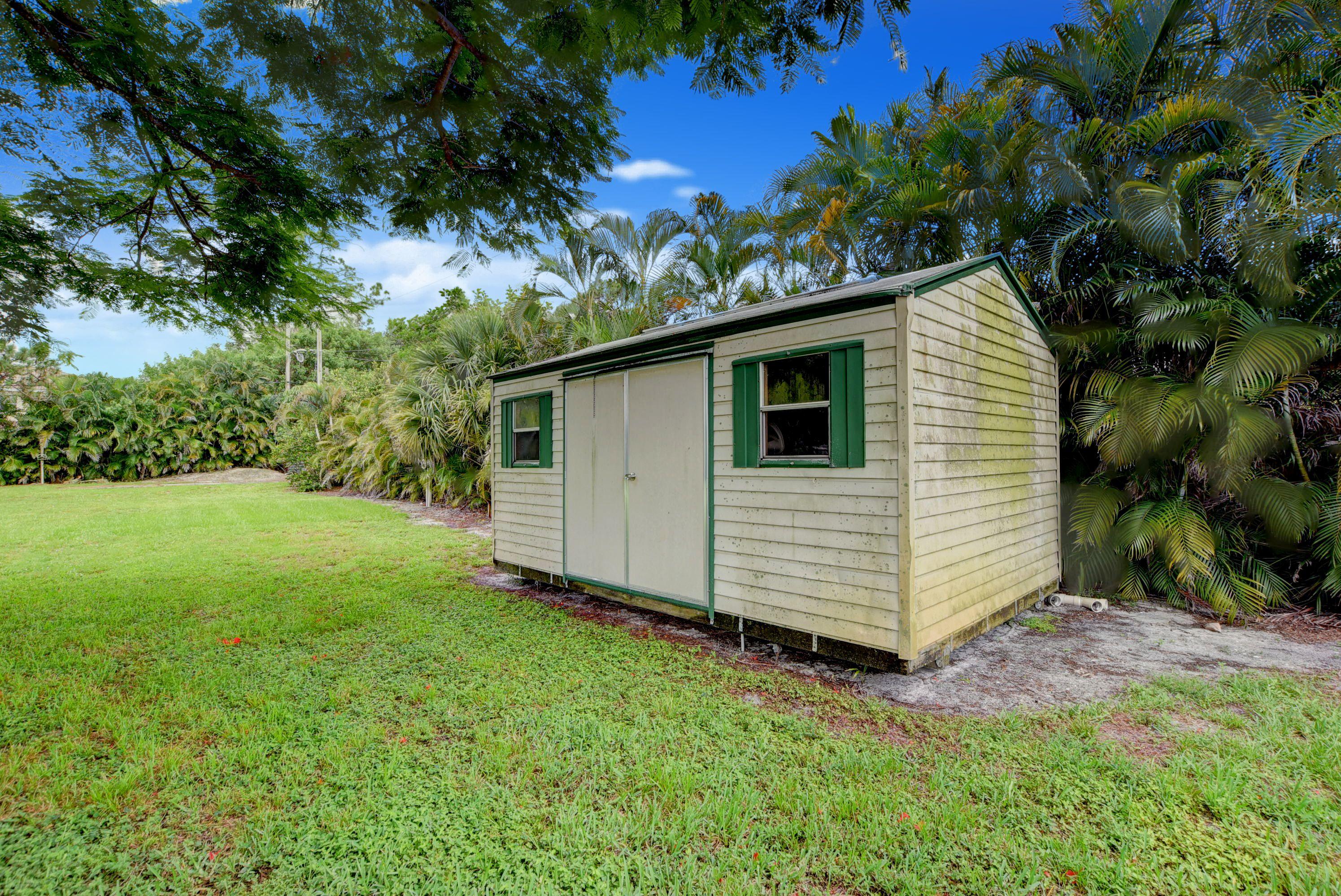 6614 Katherine Road West Palm Beach, FL 33413 - Photo 35 of 40 45_dsc_6582_3_4_5_6
