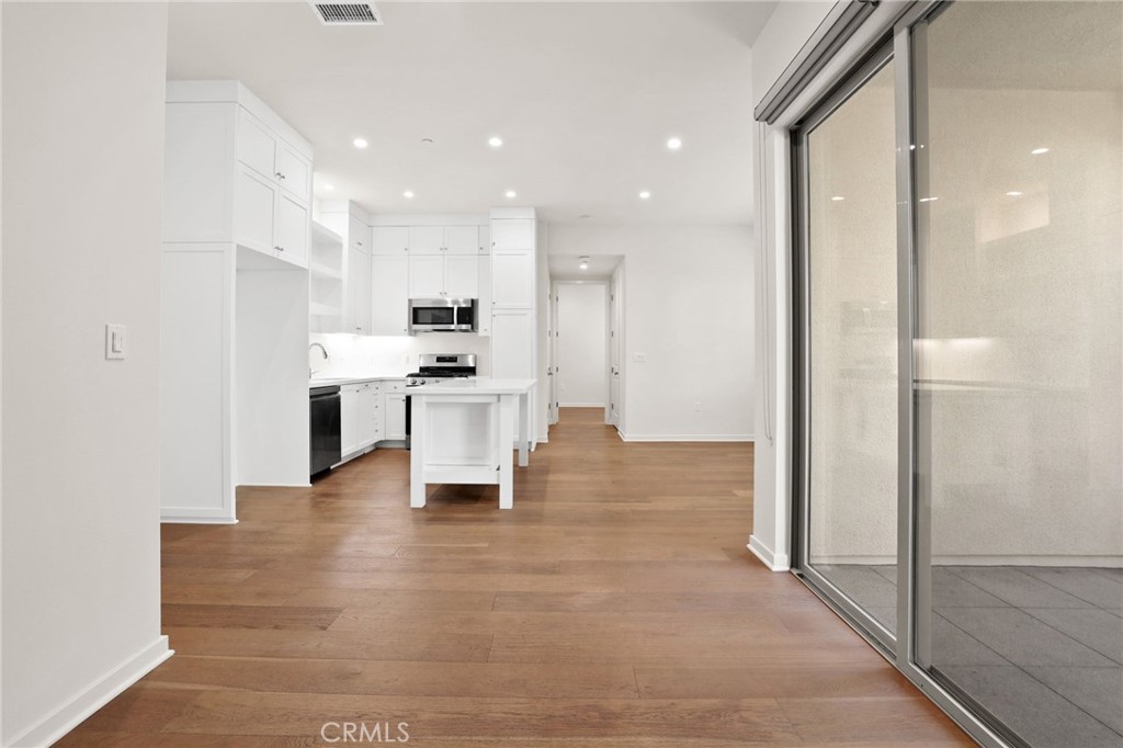 753 Spring Garden Irvine, CA 92618 - Photo 7 of 31