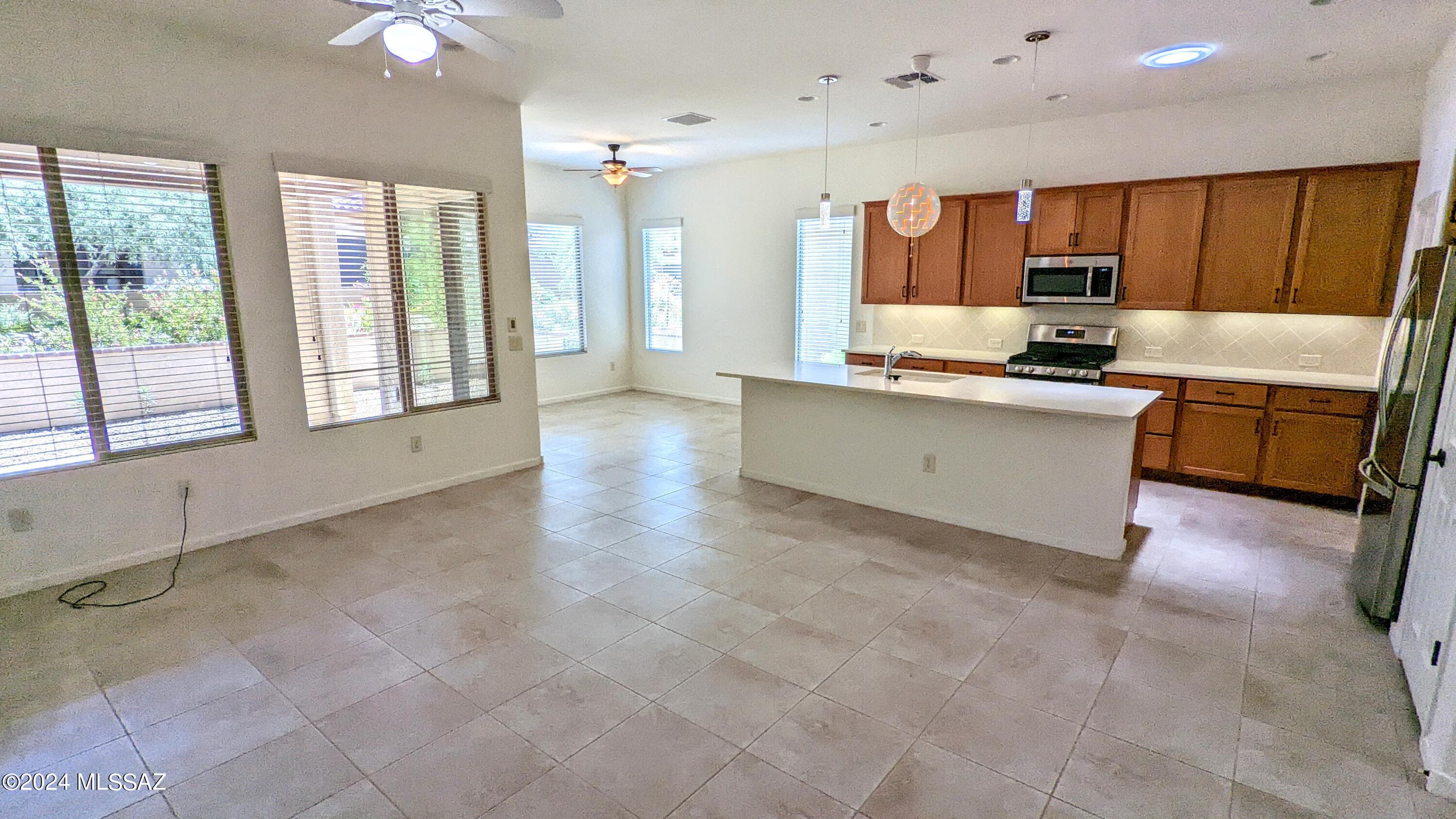 60983 East Slate Road Oracle, AZ 85623 - Photo 2 of 19