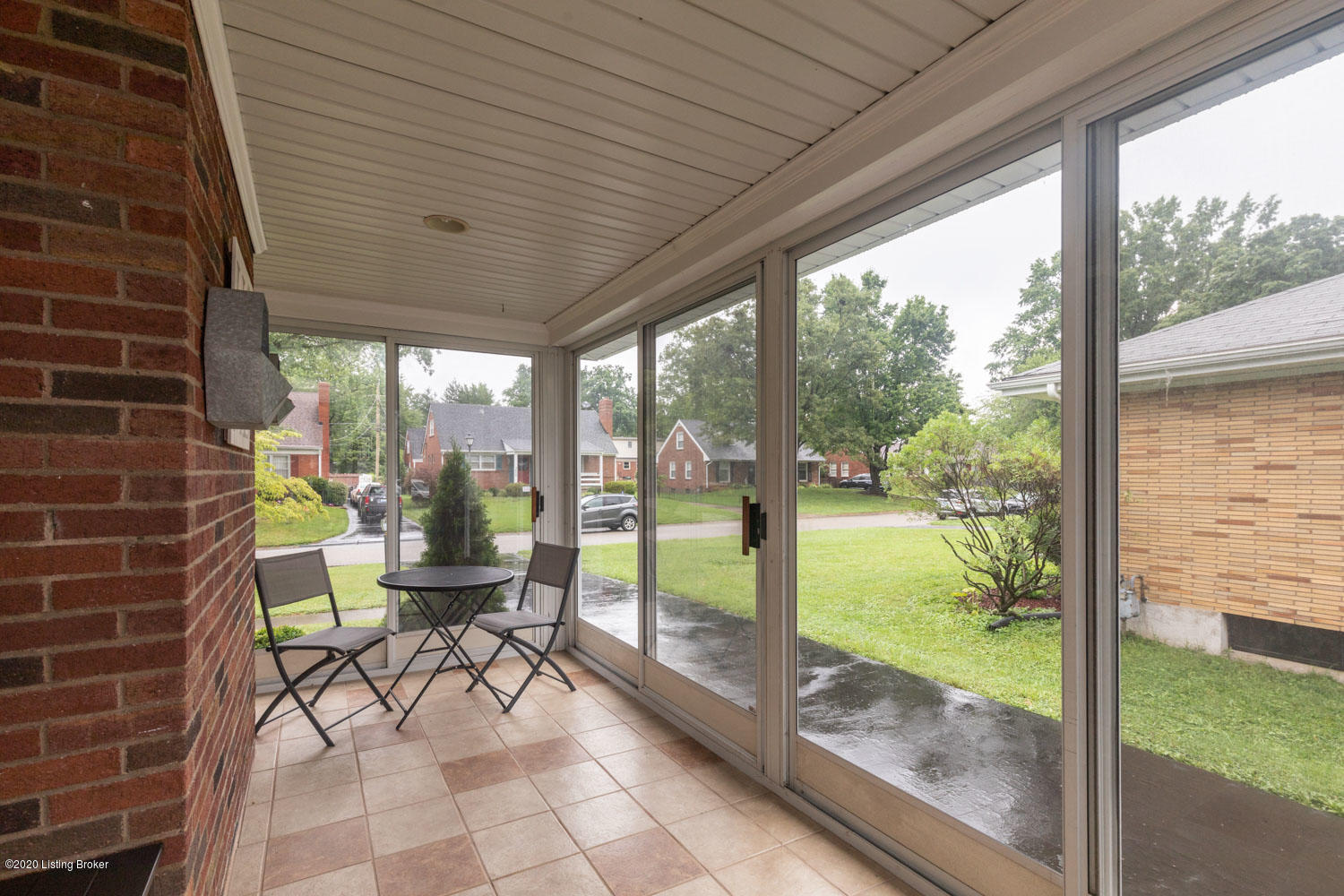 3606 Plymouth Road Louisville, KY 40207 - Photo 35 of 40 Plymoth043