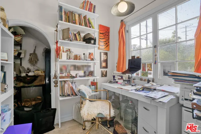 $1,595,000 | 2420 North Beachwood Drive, Los Angeles, CA 90068