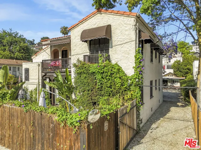 $1,595,000 | 2420 North Beachwood Drive, Los Angeles, CA 90068