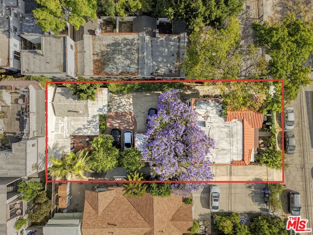 $1,595,000 | 2420 North Beachwood Drive, Los Angeles, CA 90068