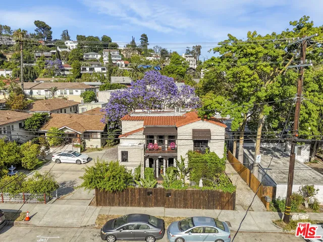 $1,595,000 | 2420 North Beachwood Drive, Los Angeles, CA 90068