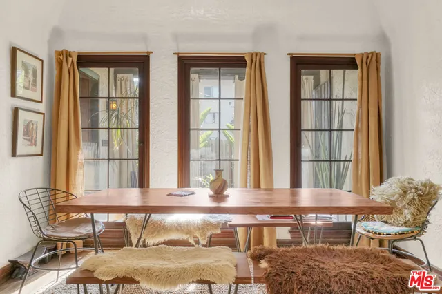 $1,595,000 | 2420 North Beachwood Drive, Los Angeles, CA 90068