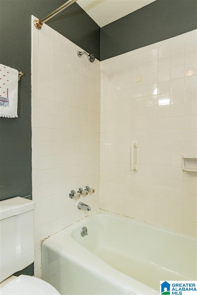 744 Crest Lane Birmingham, AL 35209 - Photo 17 of 43