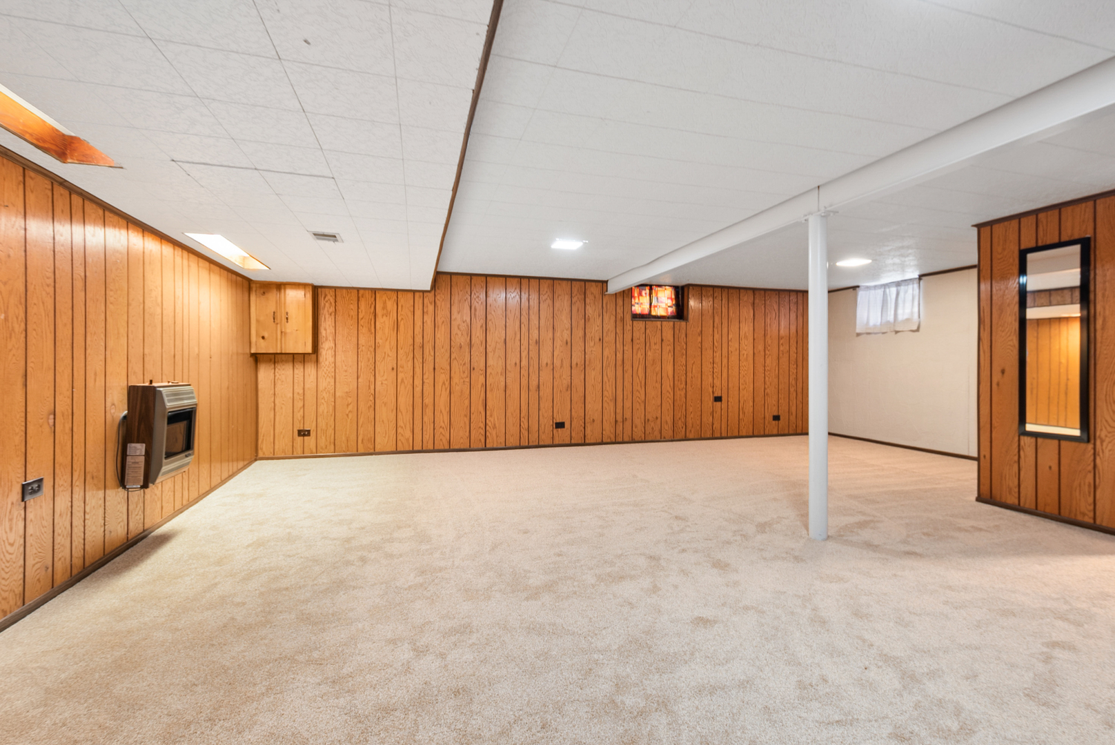 10041 South St Louis Avenue Evergreen Park, IL 60805 - Photo 19 of 34