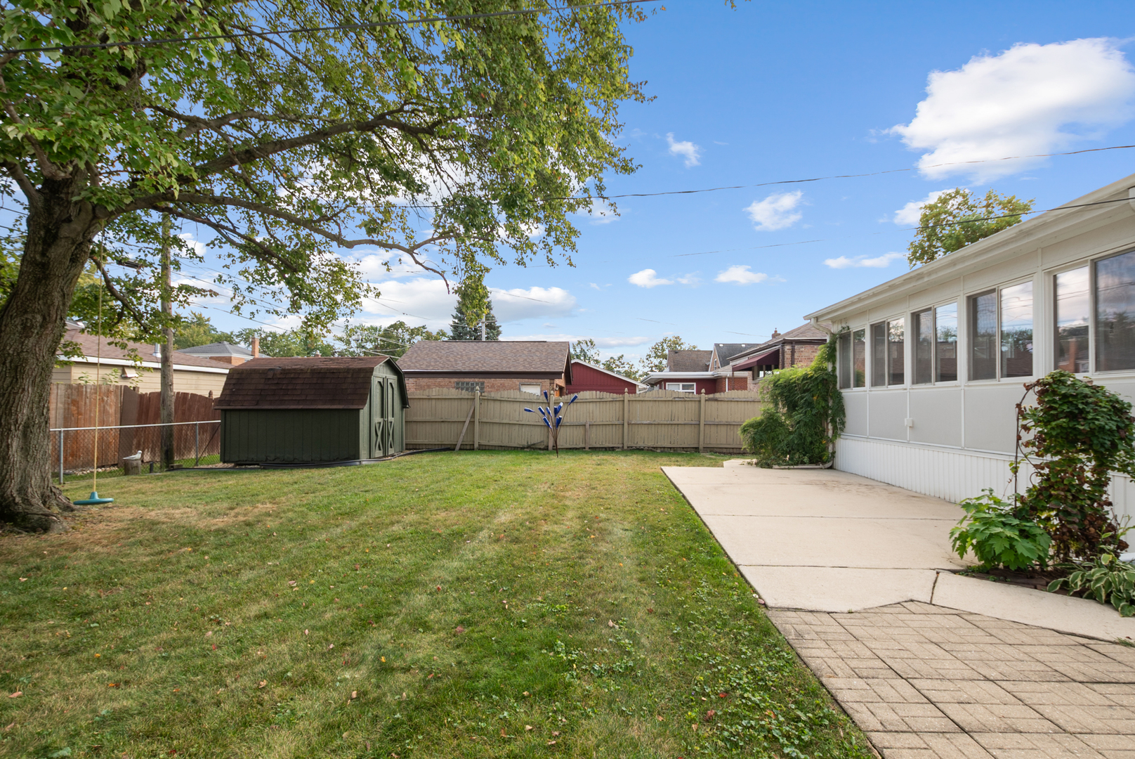 10041 South St Louis Avenue Evergreen Park, IL 60805 - Photo 28 of 34