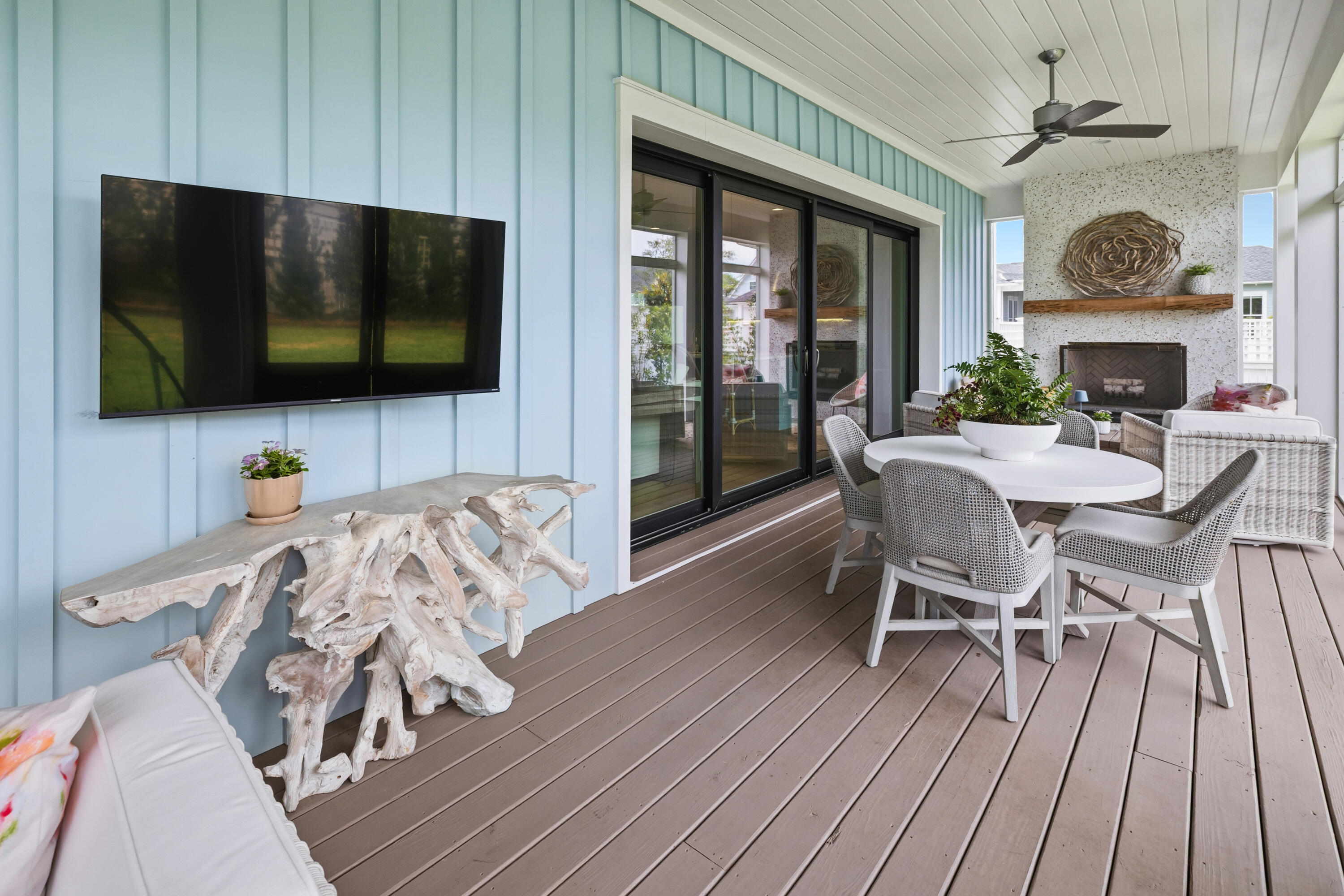 113 Catface Dr Inlet Beach Inlet Beach, FL 32461 - Photo 53 of 53 a view of a livingroom with furniture window and wooden floor