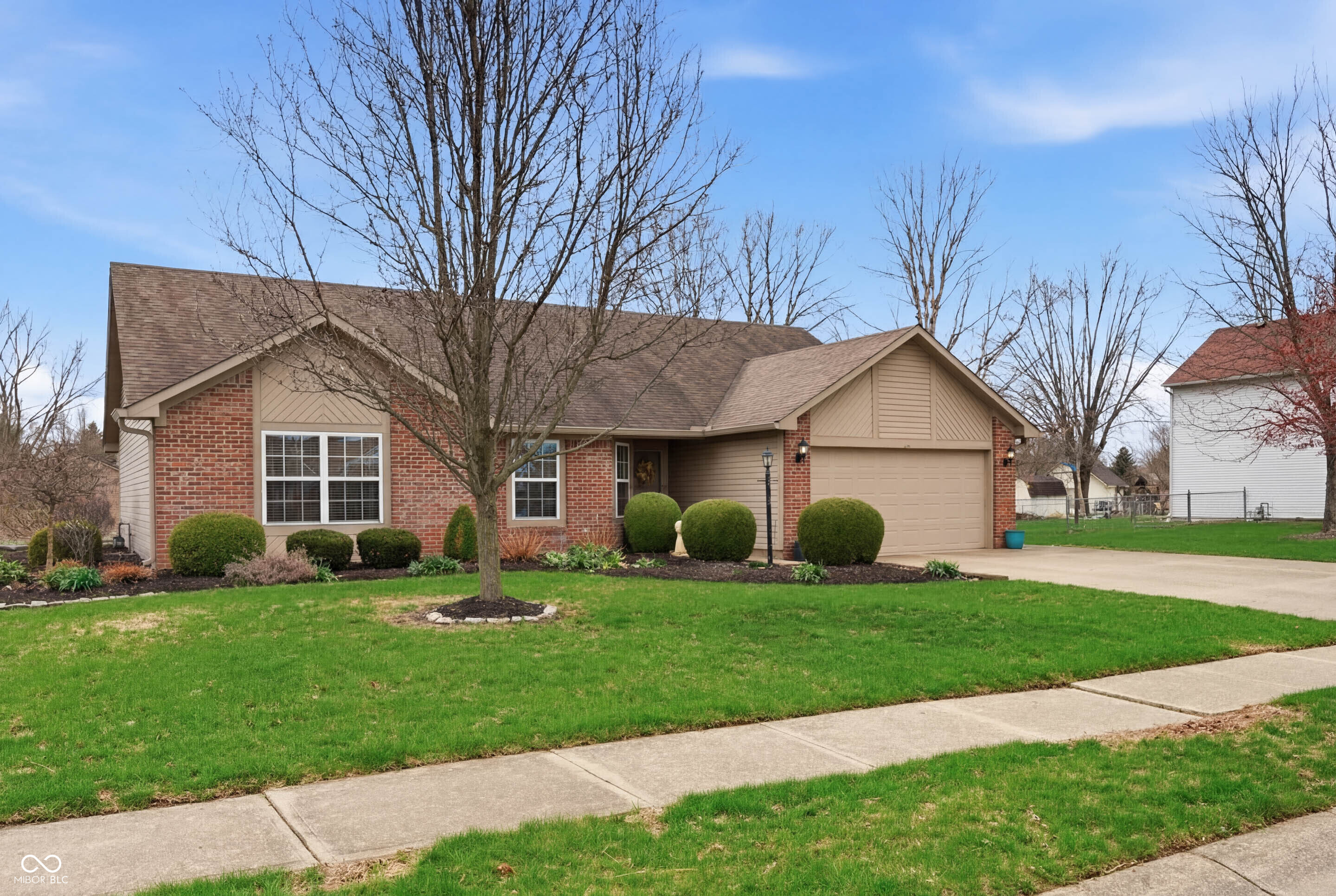159 Oxford Avenue Pendleton, IN 46064 - Photo 2 of 21