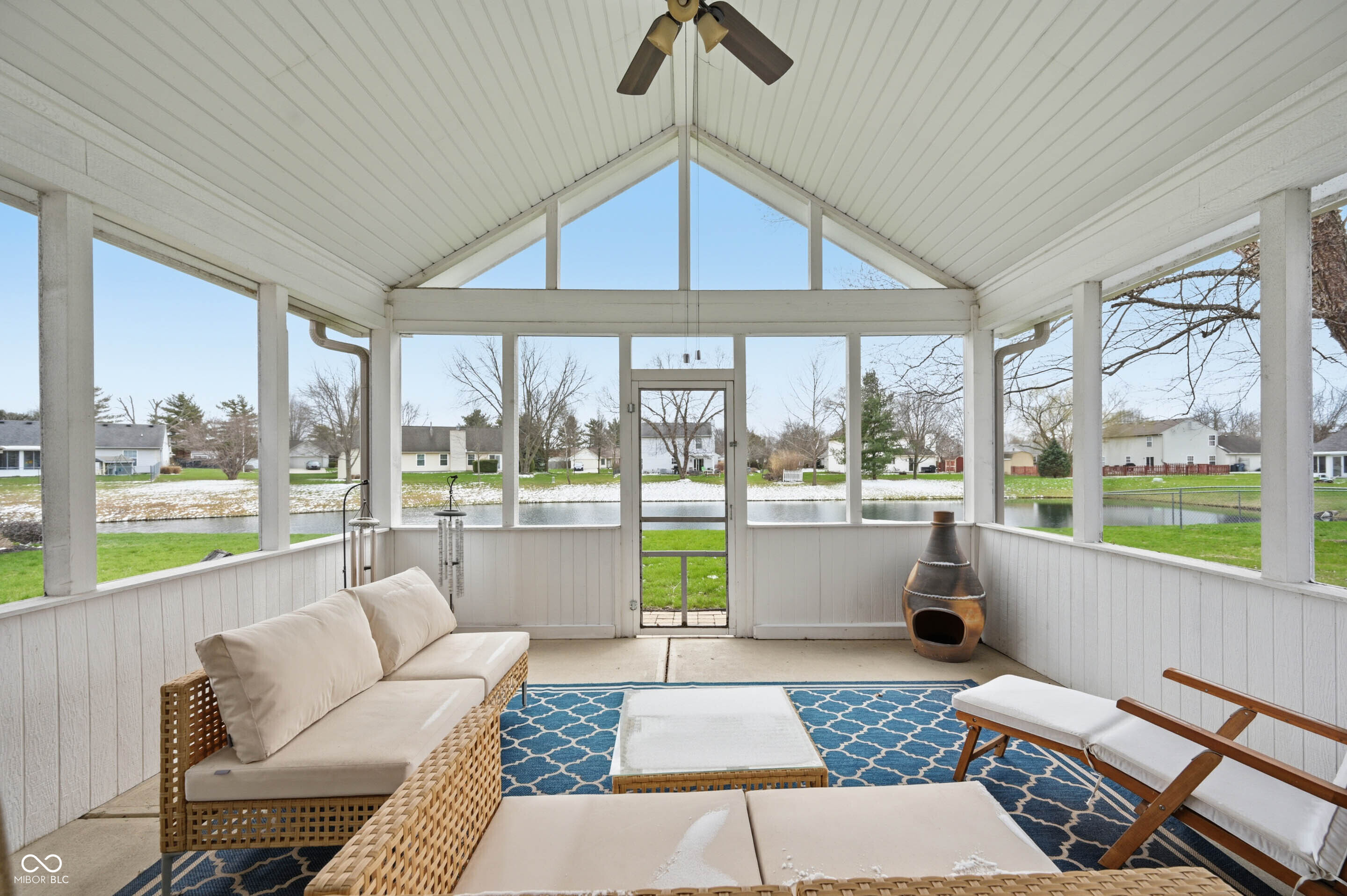 159 Oxford Avenue Pendleton, IN 46064 - Photo 3 of 21