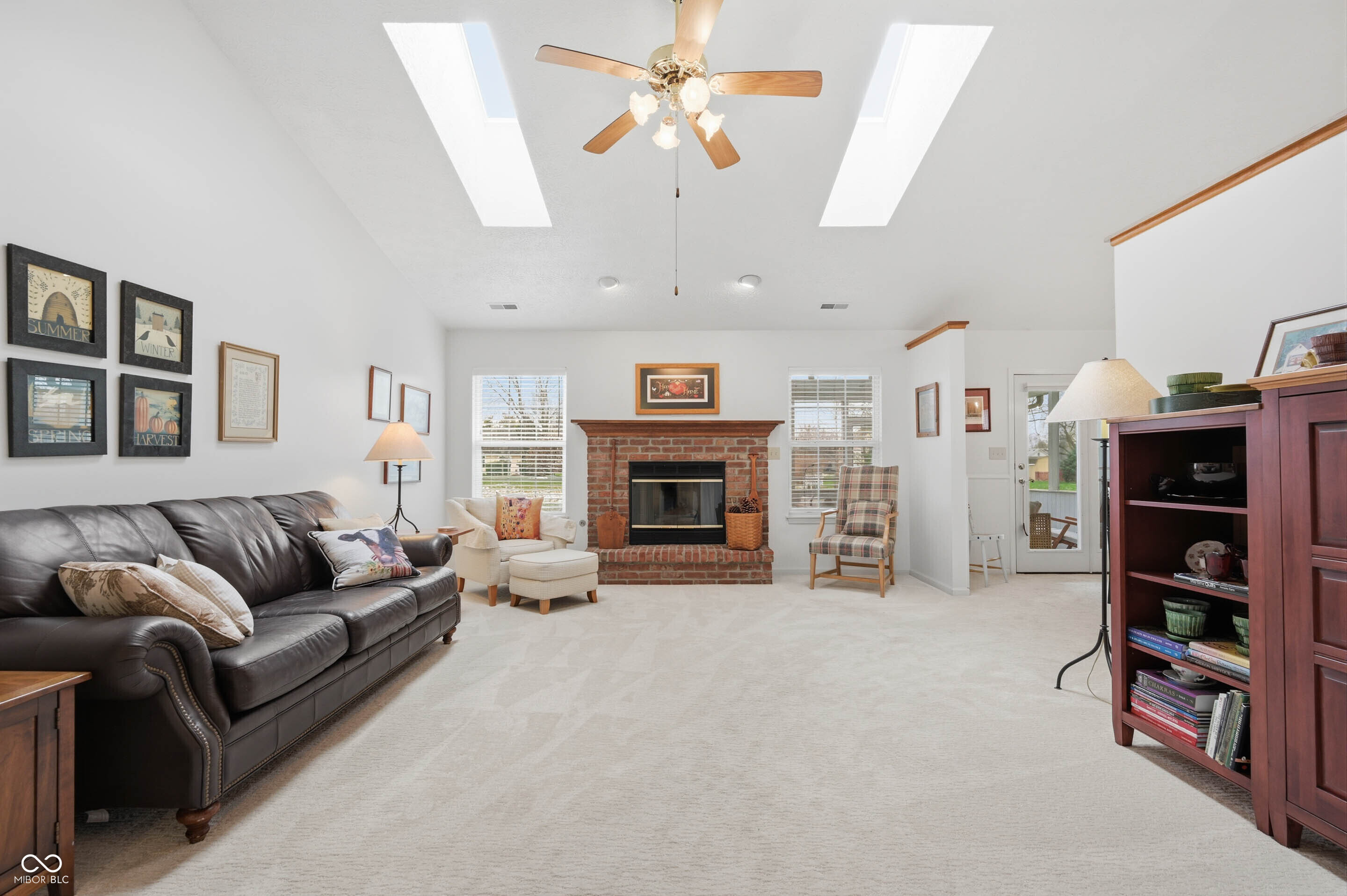 159 Oxford Avenue Pendleton, IN 46064 - Photo 4 of 21