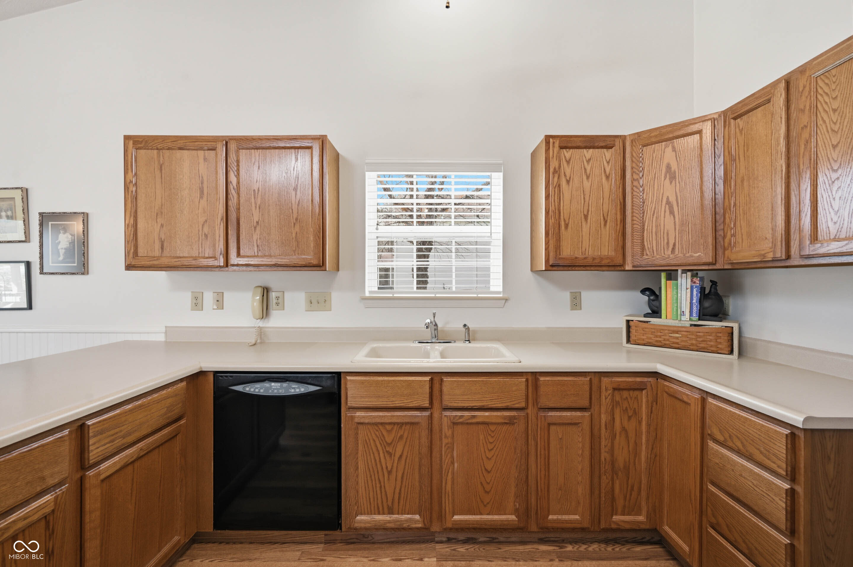 159 Oxford Avenue Pendleton, IN 46064 - Photo 8 of 21