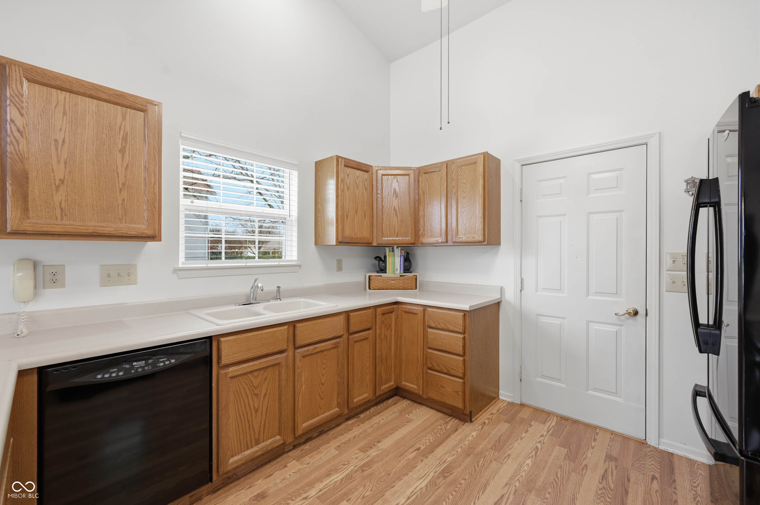 159 Oxford Avenue Pendleton, IN 46064 - Photo 10 of 21