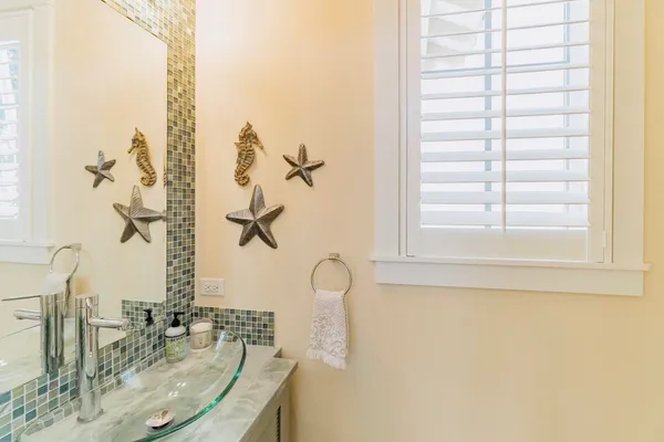 $20,000 | 1127 Miramar Drive, Delray Beach, FL 33483