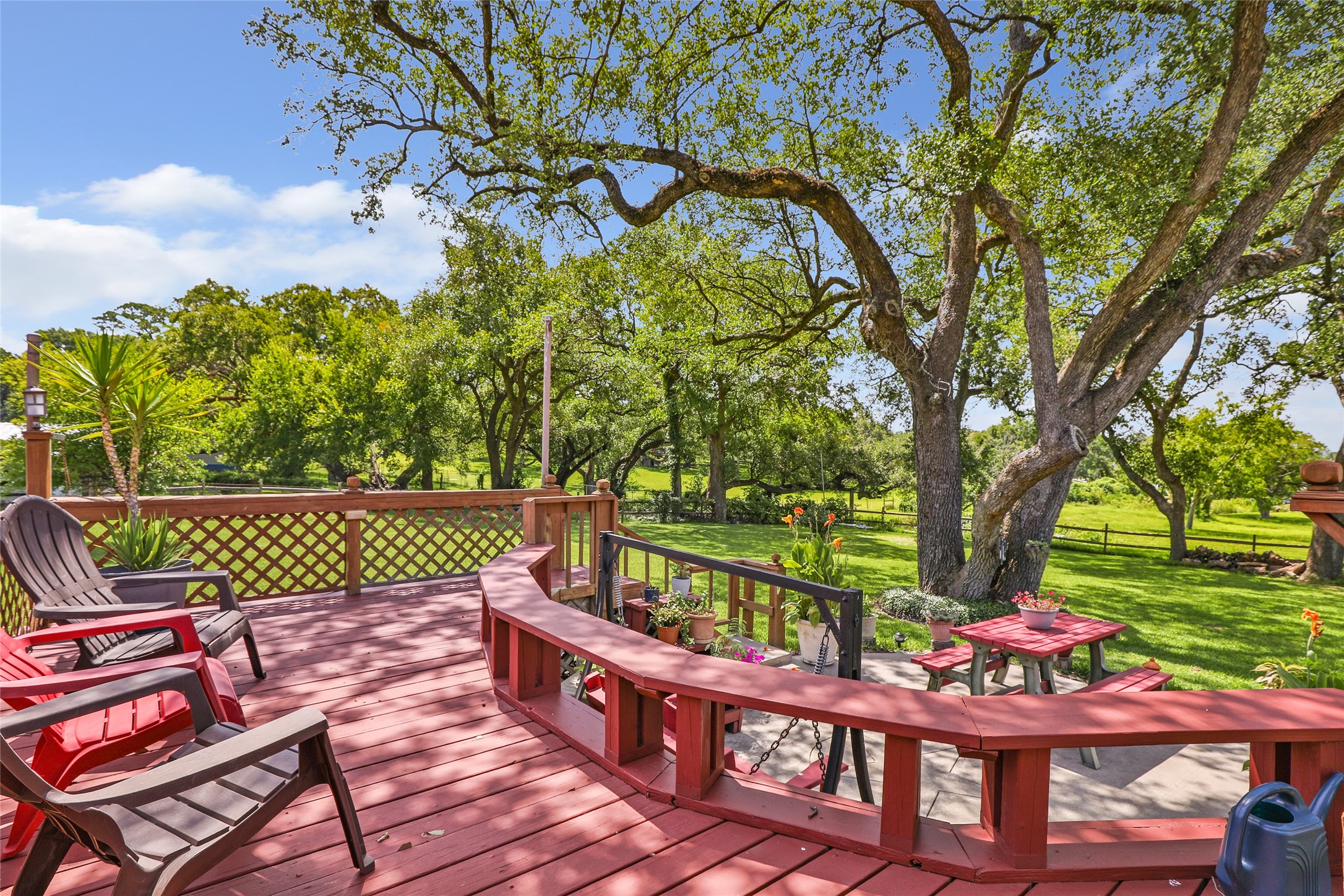 111 South 8th Street Highlands, TX 77562 - Photo 16 of 50 a view of a chairs and tables in the patio