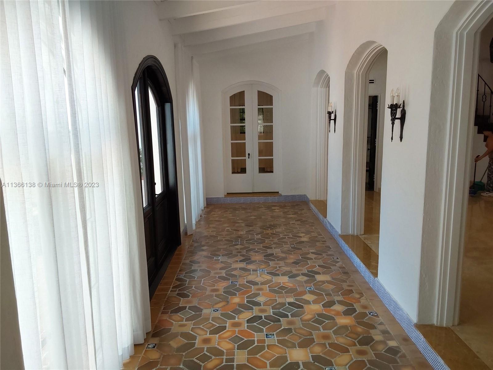 La Gorce Miami Beach, FL 33140 - Photo 6 of 33 a view of a bathroom with windows