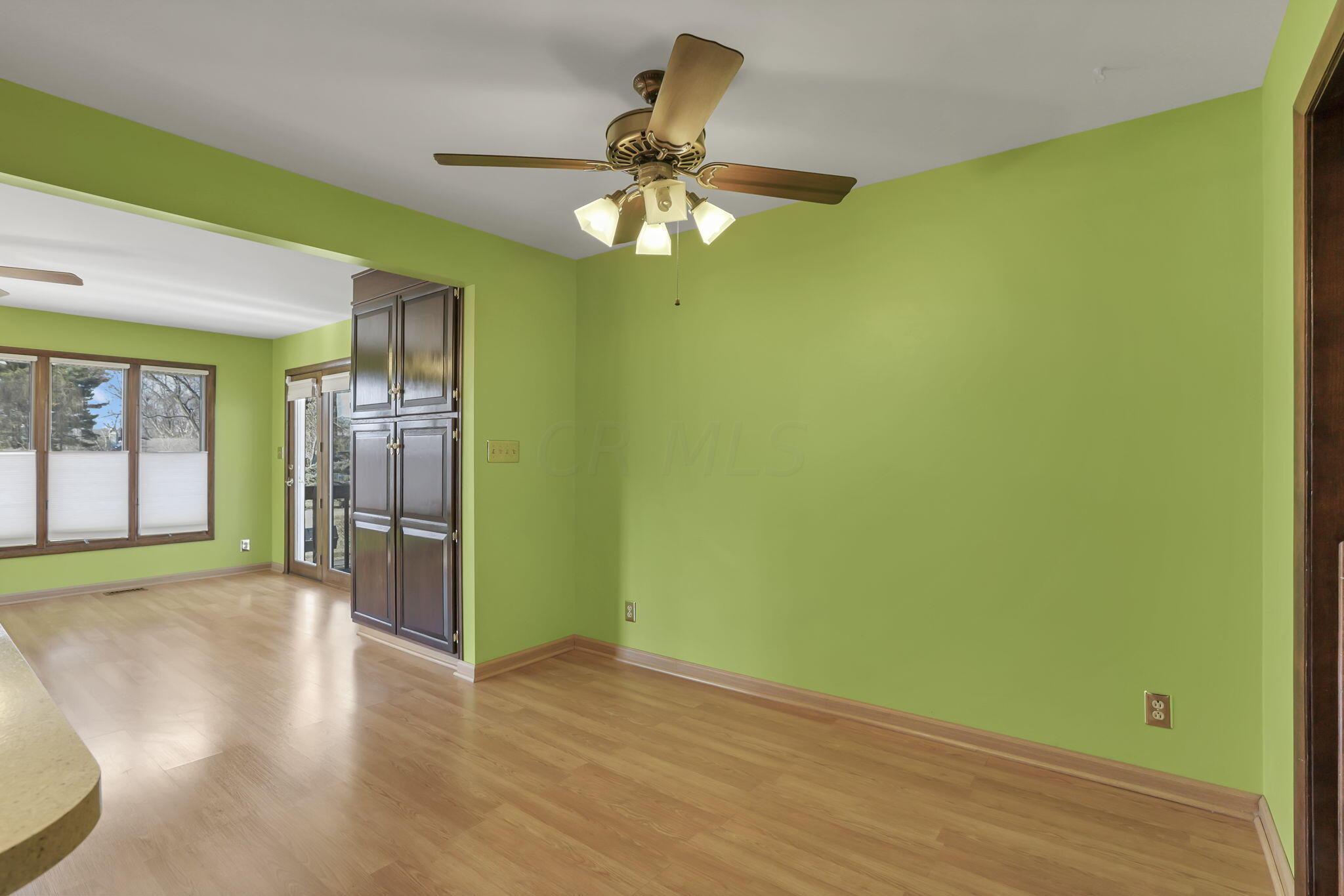 743 Strawberry Hill Road West Columbus, OH 43213 - Photo 13 of 54 26-web-or-mls-IMG_5482
