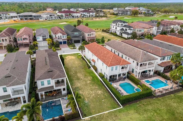 $185,000 | 1109 Castle Pines Court, Reunion, FL 34747