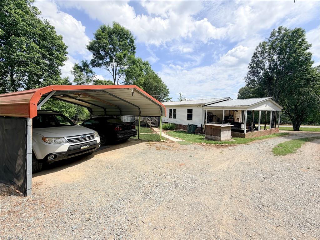 1390 Cb Eller School Road Elkin, NC 28621 - Photo 26 of 33
