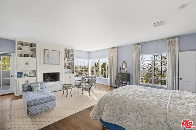 $5,750,000 | 1114 Schuyler Road, Beverly Hills, CA 90210