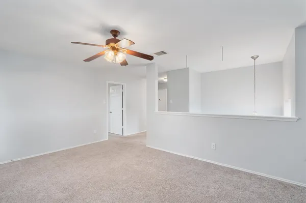 $1,995 | 2277 Green Meadows Lane, Buda, TX 78610