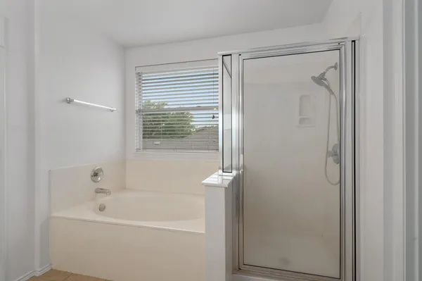 $1,995 | 2277 Green Meadows Lane, Buda, TX 78610