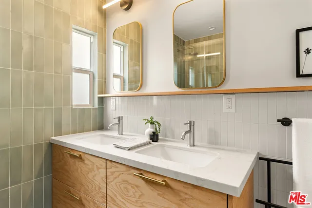 $1,499,000 | 3143 Larga Avenue, Los Angeles, CA 90039