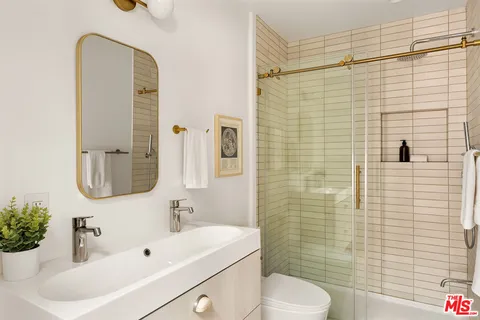 $1,499,000 | 3143 Larga Avenue, Los Angeles, CA 90039