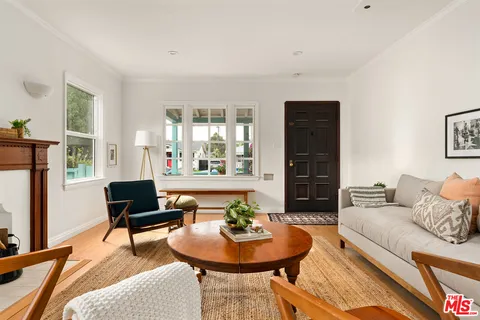 $1,499,000 | 3143 Larga Avenue, Los Angeles, CA 90039