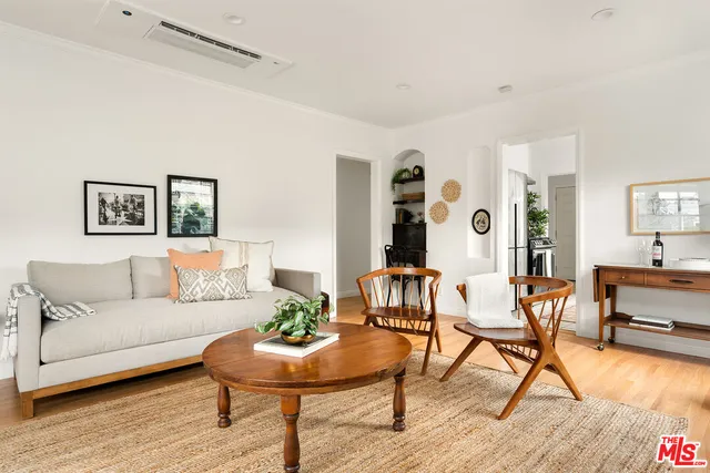 $1,499,000 | 3143 Larga Avenue, Los Angeles, CA 90039