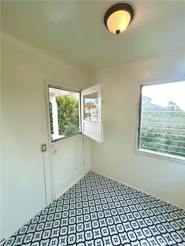 $3,800 | 274 Center Street, Laguna Beach, CA 92651
