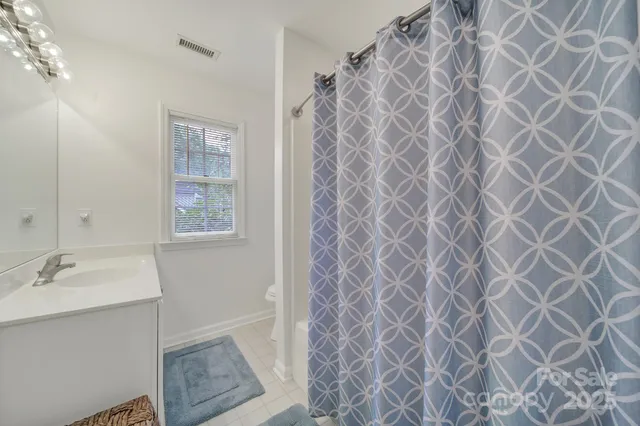 $525,000 | 5921 Mallard Grove Road, Charlotte, NC 28269