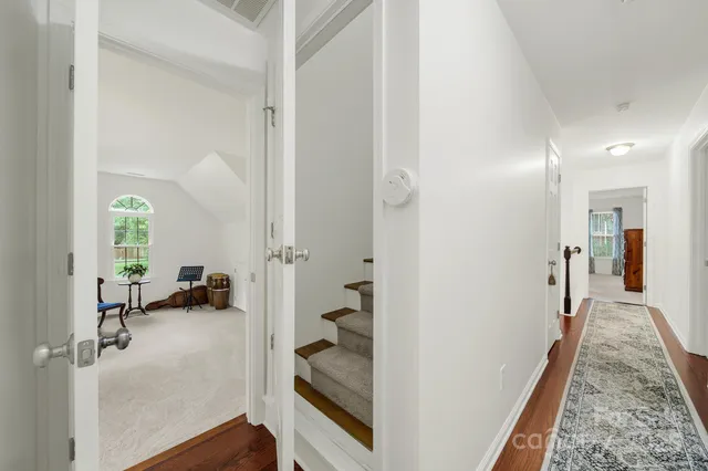 $525,000 | 5921 Mallard Grove Road, Charlotte, NC 28269