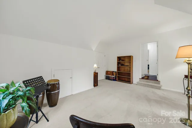 $525,000 | 5921 Mallard Grove Road, Charlotte, NC 28269